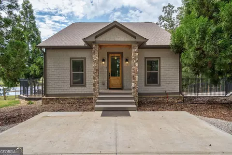 Exterior - 1364 Old Bishop Rd, Bishop, GA 30621 photo 3 of 14