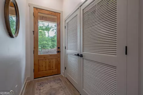 Entry Way - 1364 Old Bishop Rd, Bishop, GA 30621 photo 3 of 3