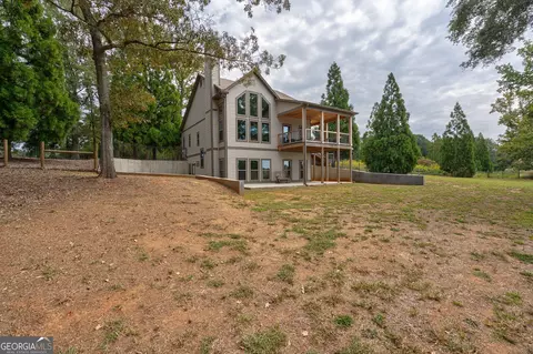 Exterior - 1364 Old Bishop Rd, Bishop, GA 30621 photo 12 of 14