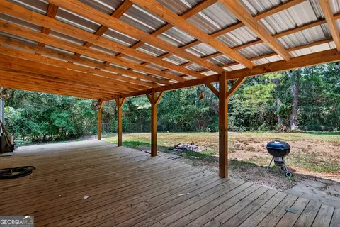Exterior - 231 Beechwood Cir, Lagrange, GA 30240 photo 4 of 5