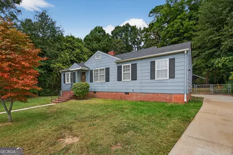 Exterior - 231 Beechwood Cir, Lagrange, GA 30240 photo 2 of 5