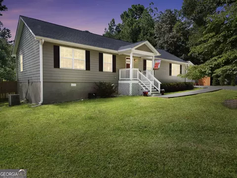 186 Harbor Dr, Eatonton, GA 31024