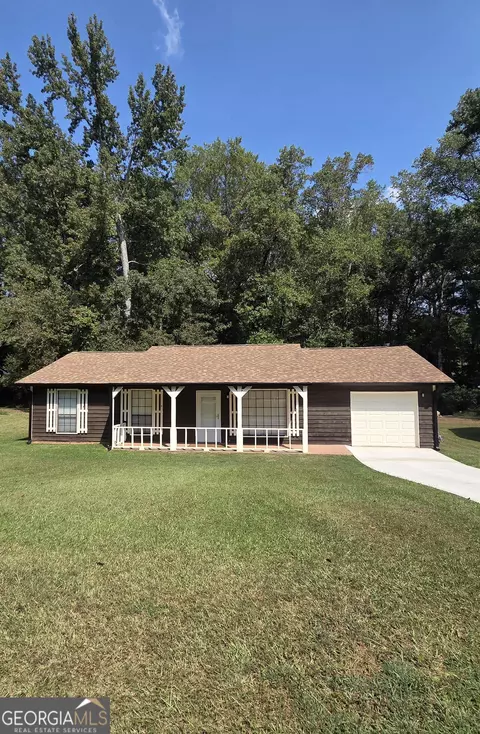 8220 Englewood Trl, Riverdale, GA 30274