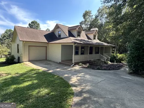 354 Chandler Pond Ct, Alto, GA 30510