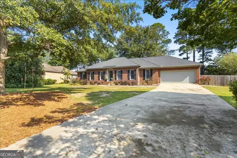 Exterior - 108 Cedar Ridge Dr, Perry, GA 31069 photo 2 of 17