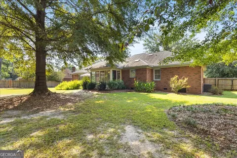 Exterior - 108 Cedar Ridge Dr, Perry, GA 31069 photo 14 of 17