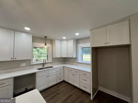 Kitchen - 57 Hubbard Rd, Lagrange, GA 30240 photo 2 of 3