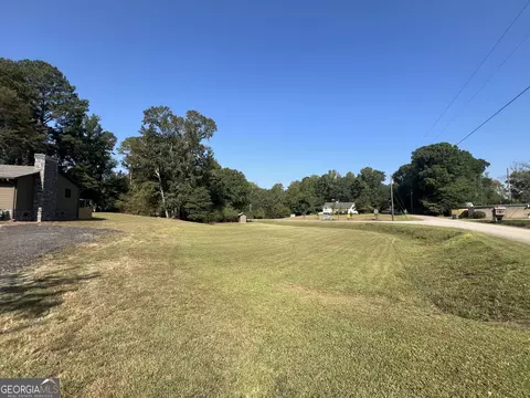 Exterior - 57 Hubbard Rd, Lagrange, GA 30240 photo 10 of 14