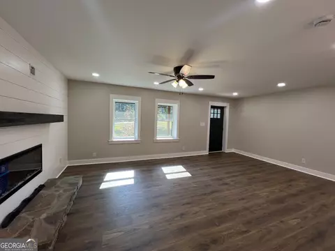 Living - 57 Hubbard Rd, Lagrange, GA 30240 photo 2 of 4