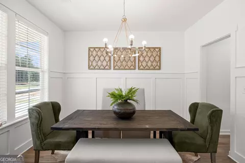 Dining - Undisclosed, Winder, GA 30680 photo 2 of 7