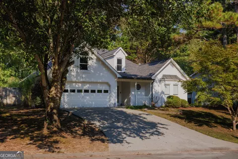 243 Bennett Farms Trl, Acworth, GA 30102