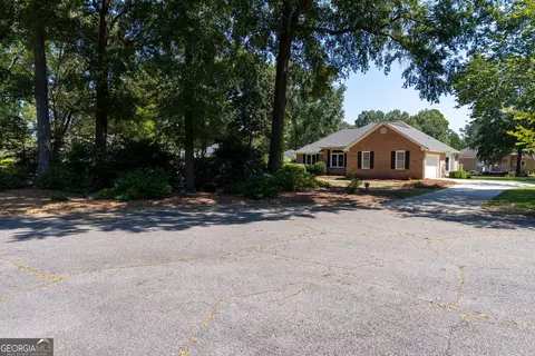 Exterior - Undisclosed, Perry, GA 31069 photo 8 of 9