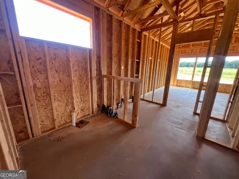 Entry Way - 2640 Williamson Rd, Williamson, GA 30292 photo 7 of 12