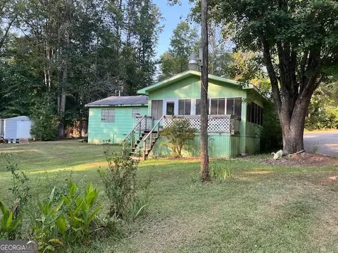 222 Pinewood Dr, Eatonton, GA 31024