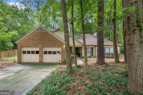 3010 Westside Ct, Alpharetta, GA 30009