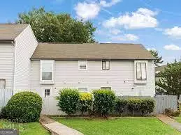 299 Country Club Dr, Jonesboro, GA 30238