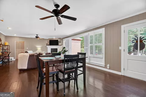 Dining - 1400 Vernon St, Lagrange, GA 30240 photo 1 of 2