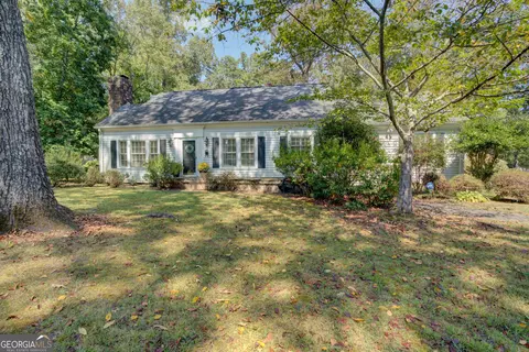 14 Vineland Dr, Rome, GA 30165