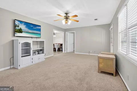 Living - 466 472 Minter Dr, Hampton, GA 30228 photo 4 of 4