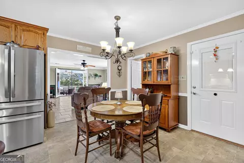 Dining - 466 472 Minter Dr, Hampton, GA 30228 photo 3 of 5