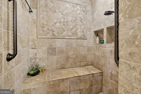 Bath - 466 472 Minter Dr, Hampton, GA 30228 photo 2 of 6