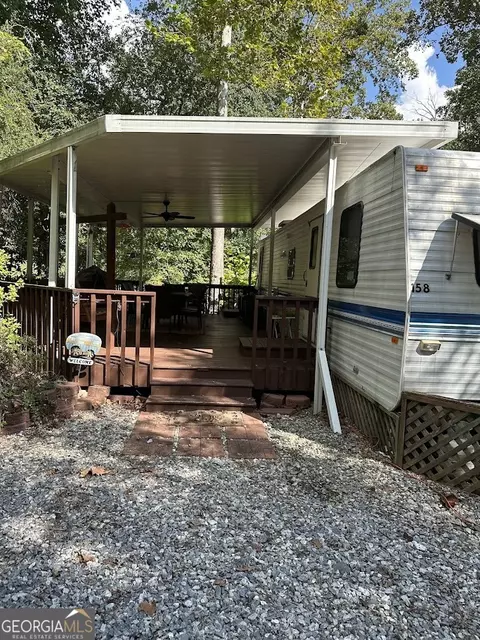 158 Creekview Dr, Cleveland, GA 30528