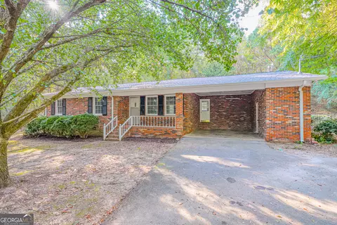 184 Azalea Dr, Summerville, GA 30747