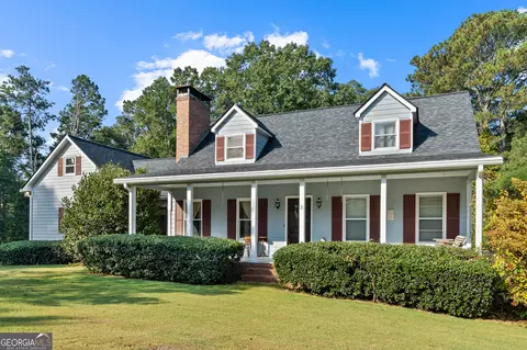5145 Kent Rock Rd, Loganville, GA 30052