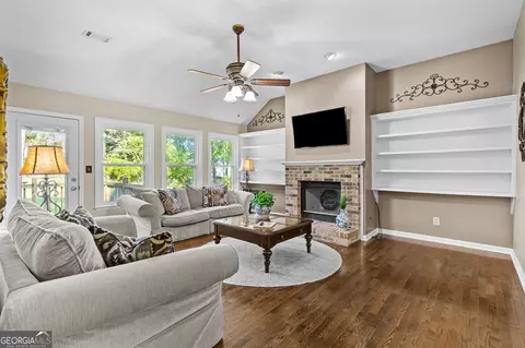105 Elberta St, Mcdonough, GA 30253 photo 9