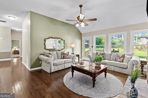 105 Elberta St, Mcdonough, GA 30253 photo 11