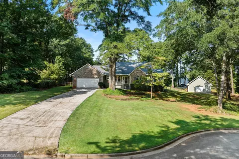 105 Elberta St, Mcdonough, GA 30253 photo 2
