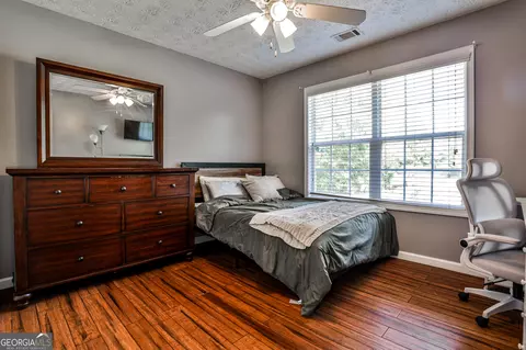 Bedroom - 68 Soaring Ln, Jefferson, GA 30549 photo 3 of 4