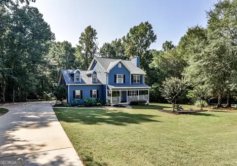 Exterior - 68 Soaring Ln, Jefferson, GA 30549 photo 3 of 11