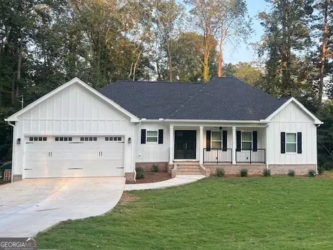 1120 Russell Dr, Griffin, GA 30224
