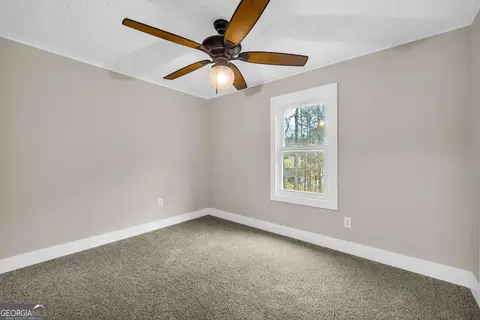 Bedroom - 5620 Mize Rd, Toccoa, GA 30577 photo 3 of 8