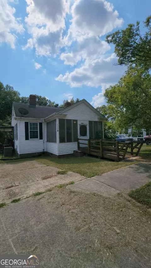 3325 Bloomfield Ave, Clarkdale, GA 30111