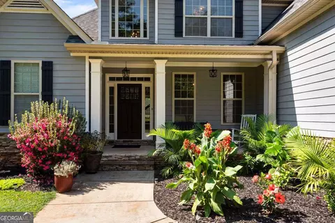 2725 Gordon Rd, Senoia, GA 30276