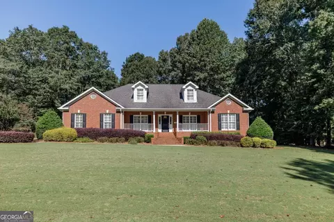1101 Derby Ln, Bogart, GA 30622