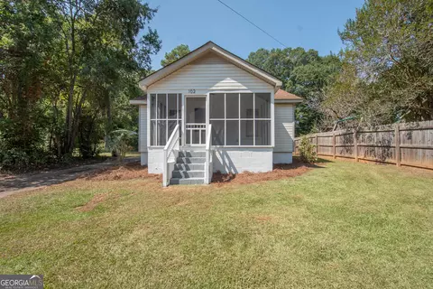 Exterior - 102 Ewing St, Lagrange, GA 30240 photo 2 of 6