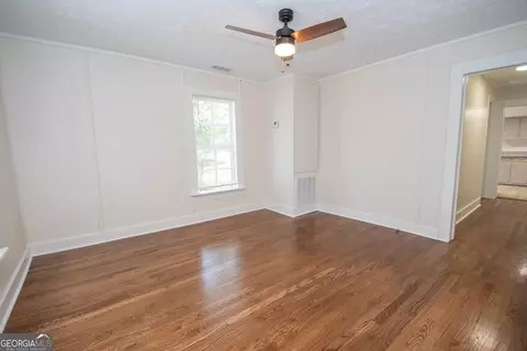Living - 102 Ewing St, Lagrange, GA 30240 photo 1 of 1