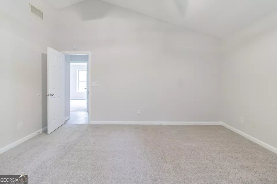 Bedroom - 10 Mariner Way SE, Acworth, GA 30102 photo 4 of 4