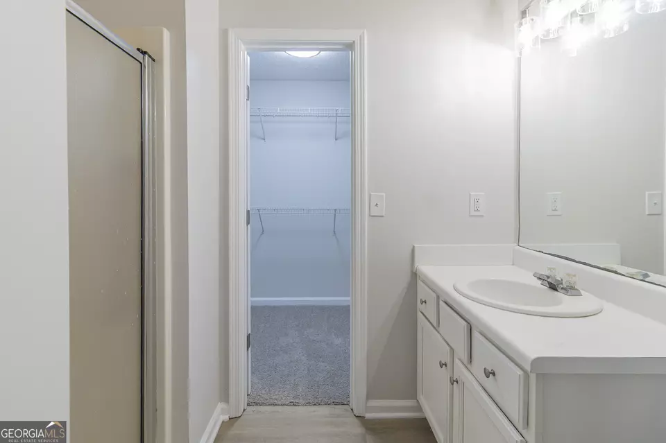 Bath - 10 Mariner Way SE, Acworth, GA 30102 photo 3 of 3