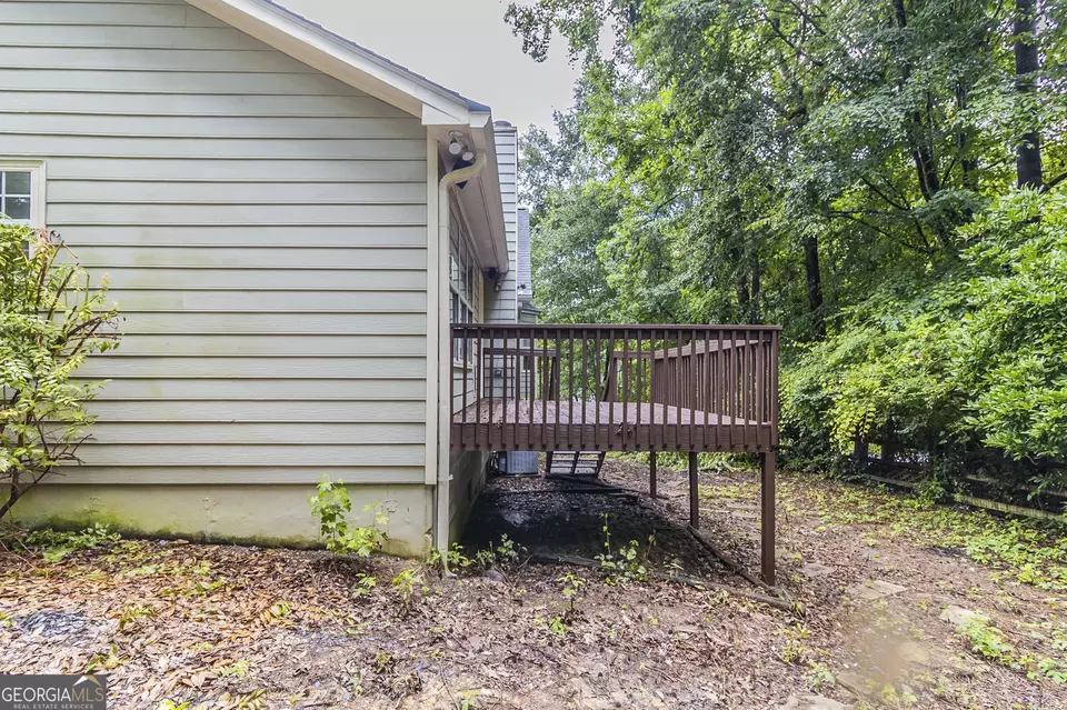 Exterior - 10 Mariner Way SE, Acworth, GA 30102 photo 2 of 3