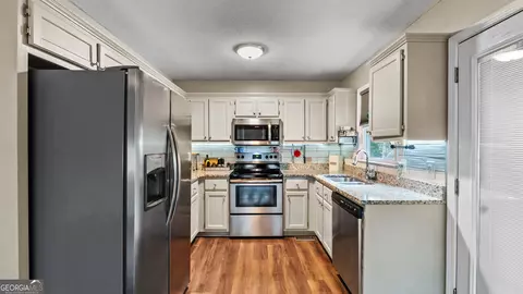 80 Broadlands Dr, White, GA 30184 photo 8