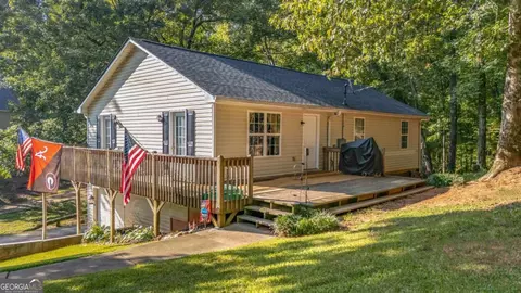 255 Sally Duke Dr, Whitesburg, GA 30185