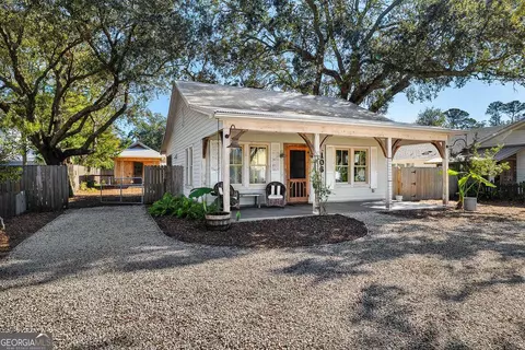1106 George Lotson Ave, St. Simons, GA 31522