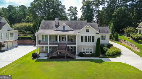 72 W Cove Dr, Newnan, GA 30263