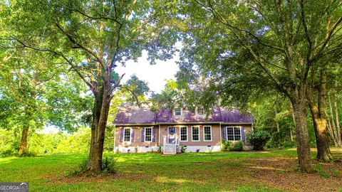 Exterior - 240 Harkness Rd, Jackson, GA 30233 photo 4 of 16