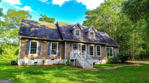 Exterior - 240 Harkness Rd, Jackson, GA 30233 photo 3 of 16