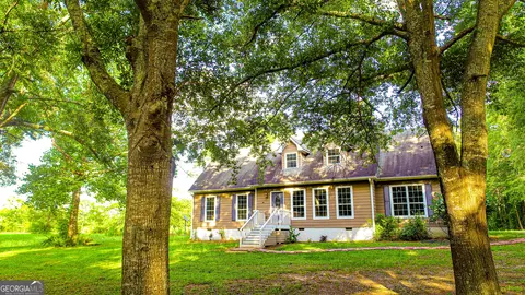 Exterior - 240 Harkness Rd, Jackson, GA 30233 photo 5 of 16
